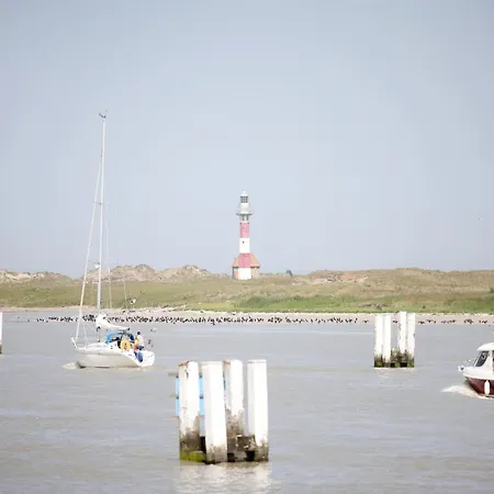 Family In Nieuwpoort, Cleaning Included *