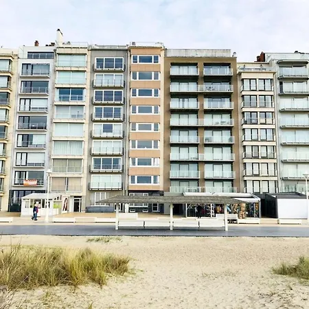 In Near The Sea , Cleaning Included * Nieuwpoort