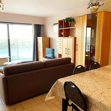 Family In Nieuwpoort, Cleaning Included *
