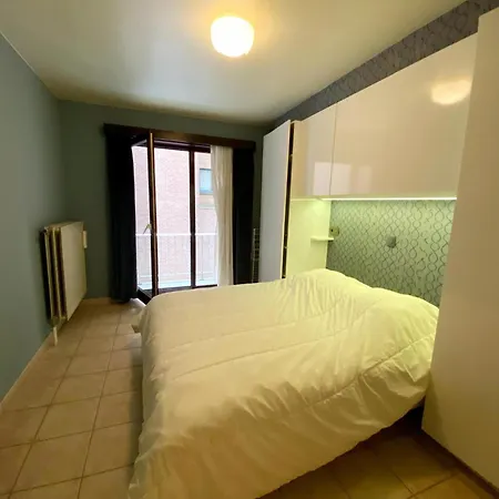 In Near The Sea , Cleaning Included Apartment *